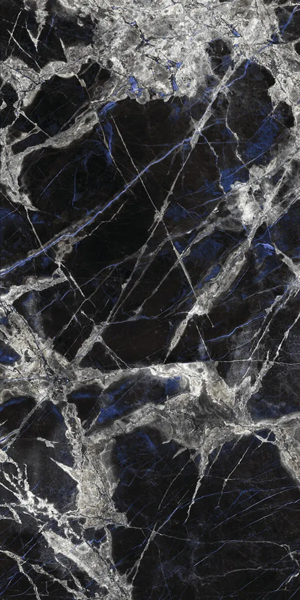 Image of installed Panoramic Porcelain Surfaces Imperial Status Black Porcelain countertops