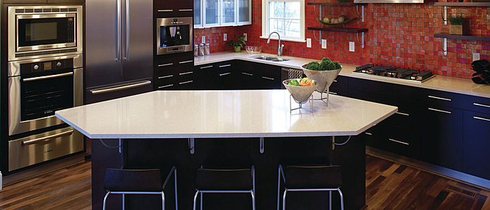 Additional image of Cambria Coswell Cream Quartz countertops
