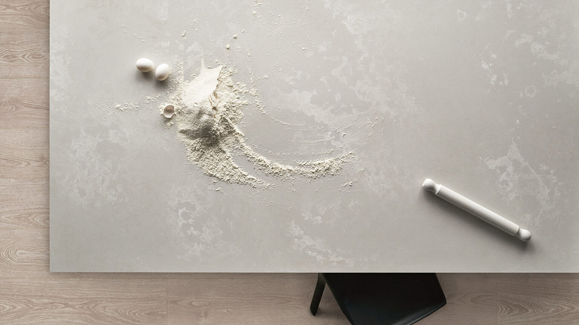 Additional image of Caesarstone Cloudburst Concrete Quartz countertops