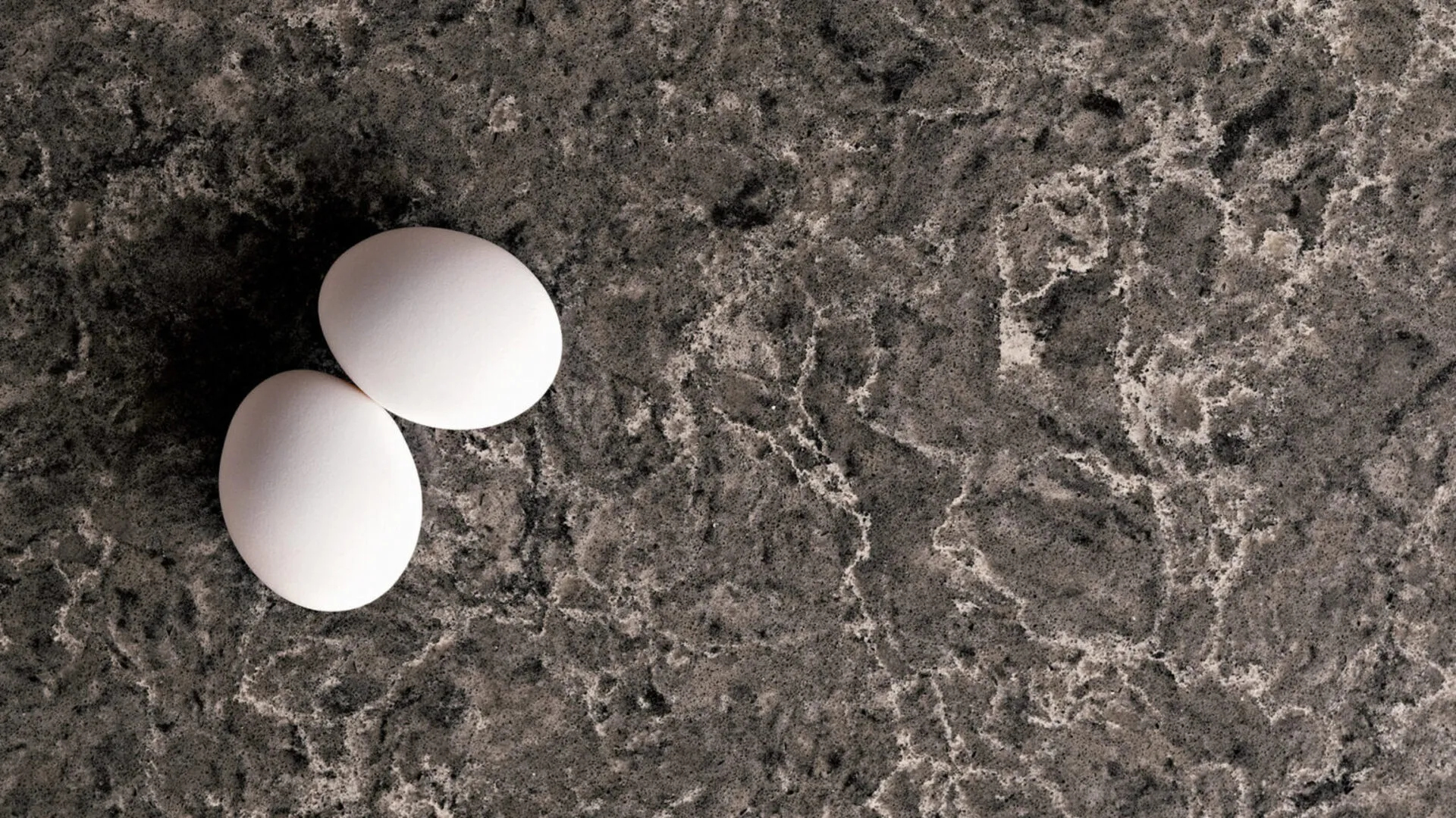 Additional image of Caesarstone Coastal Grey Quartz countertops