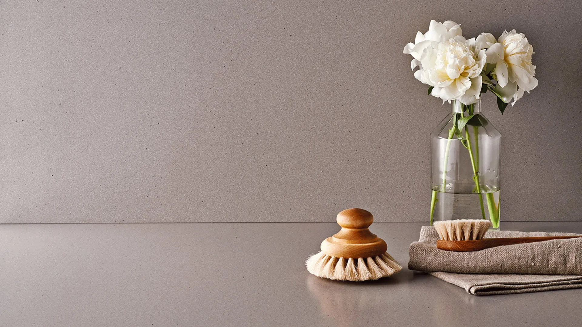 Additional image of Caesarstone Sleek Concrete Quartz countertops