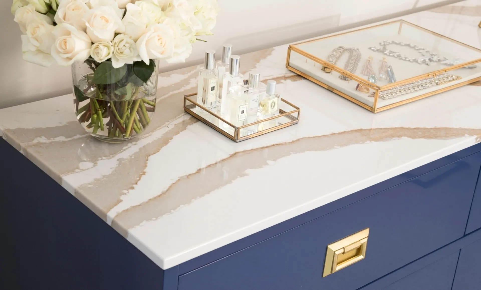Additional image of Cambria Brittanicca Quartz countertops