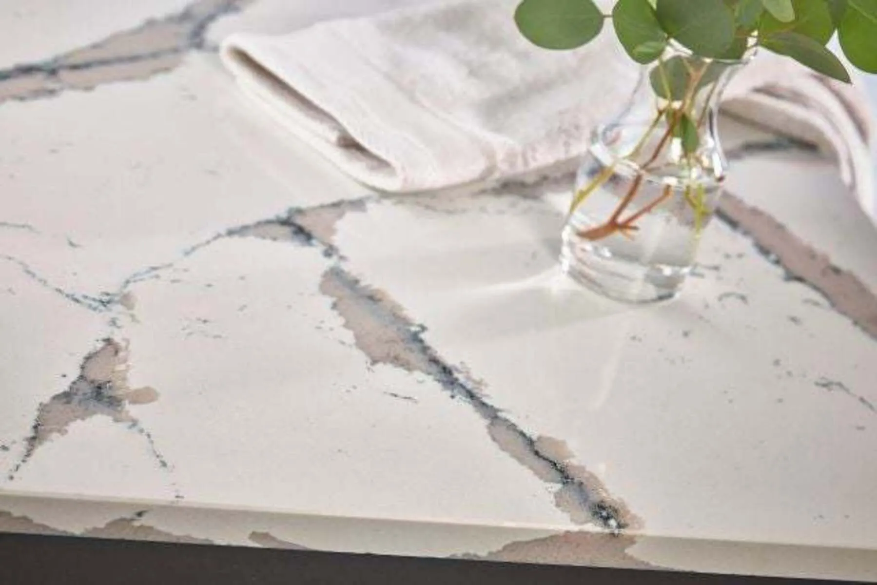 Additional image of Cambria Harrogate Quartz countertops
