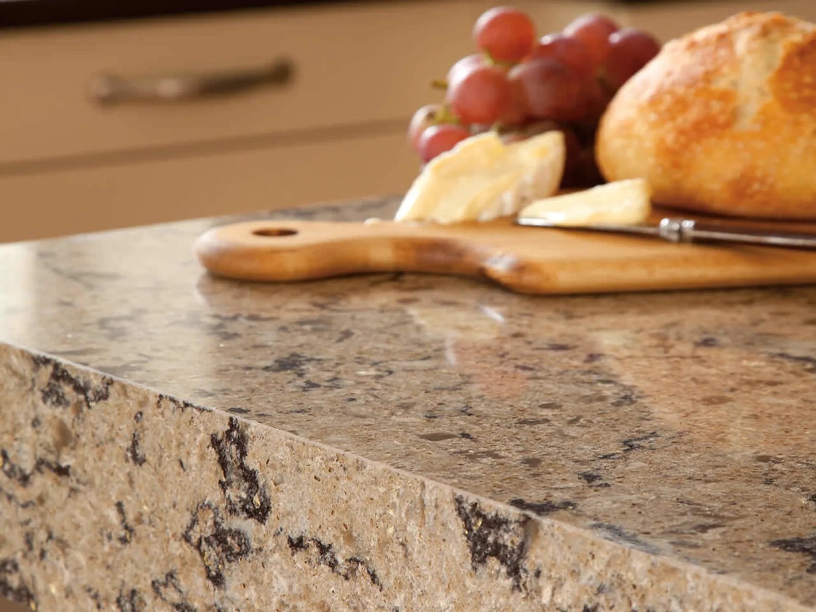 Additional image of Cambria Lincolnshire Quartz countertops