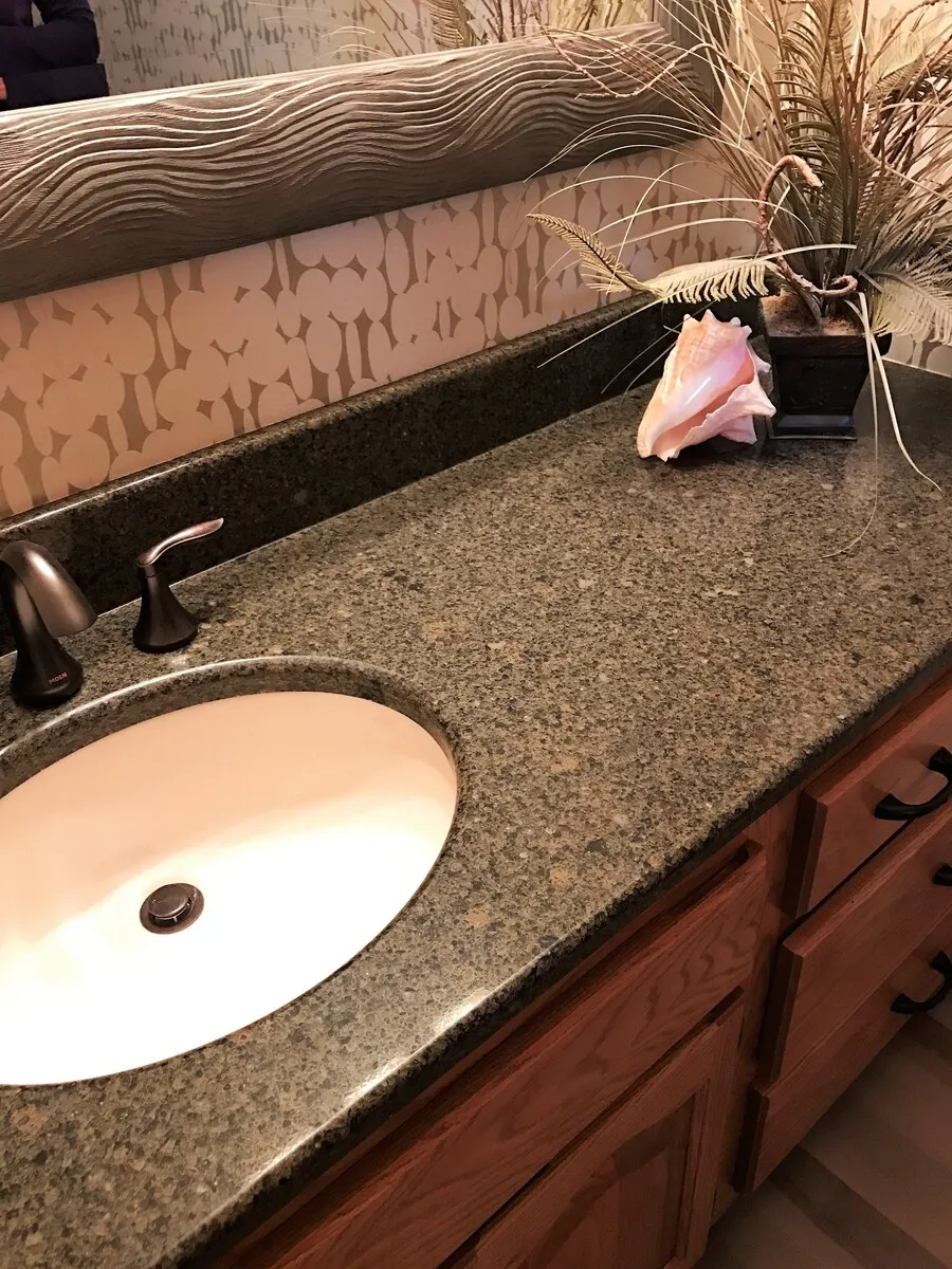Additional image of Cambria Park Gate Quartz countertops