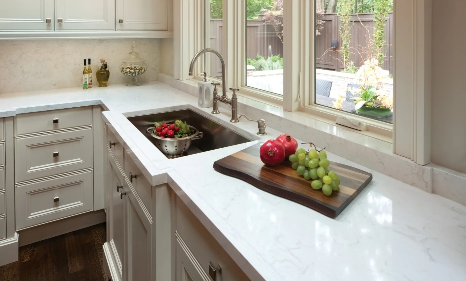 Additional image of Cambria Torquay Quartz countertops