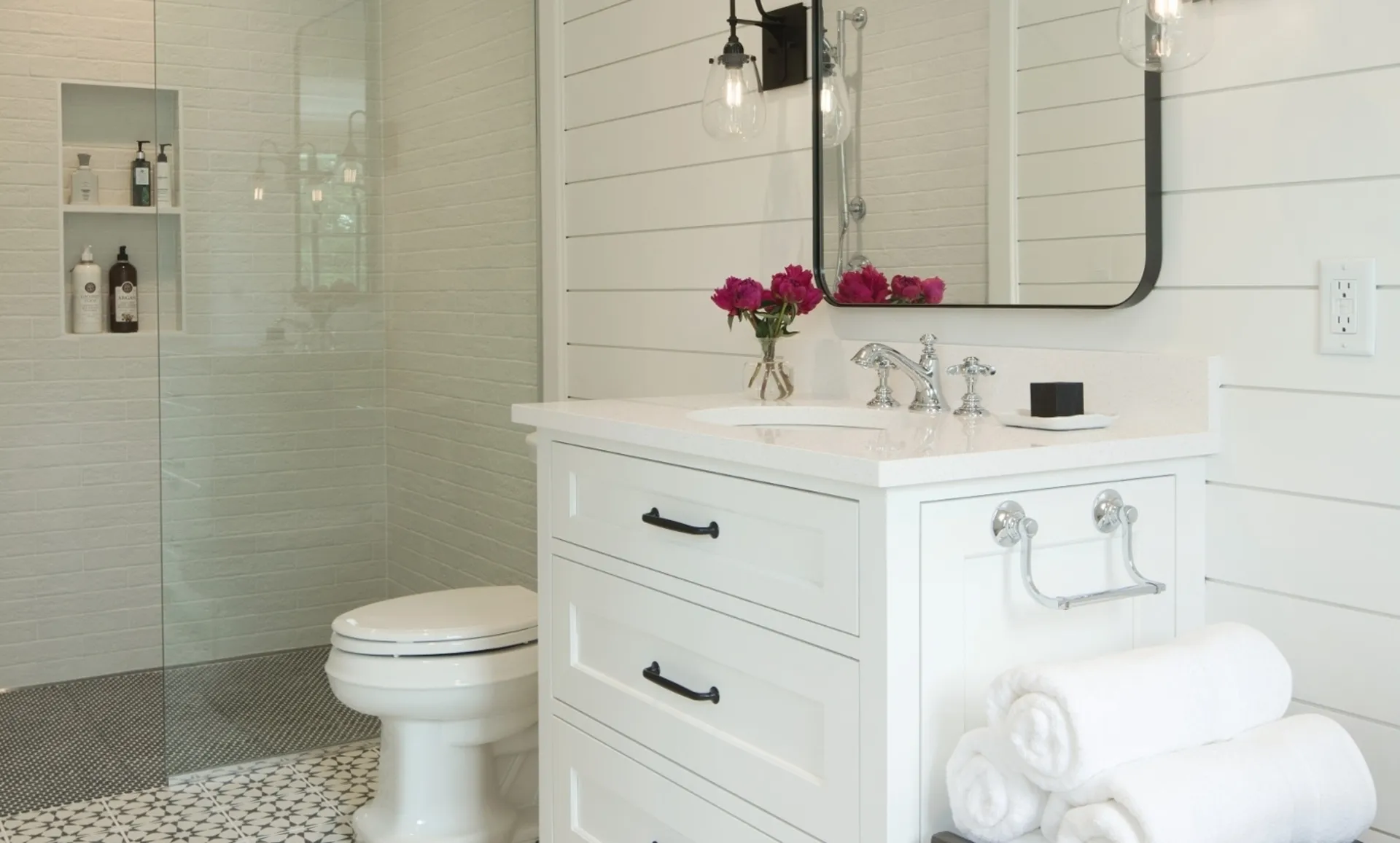 Additional image of Cambria Whitehall Quartz countertops