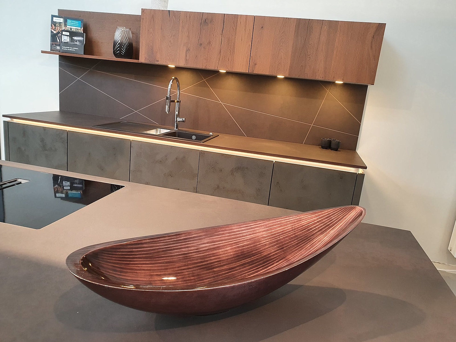 Additional image of Dekton Keranium Sintered countertops