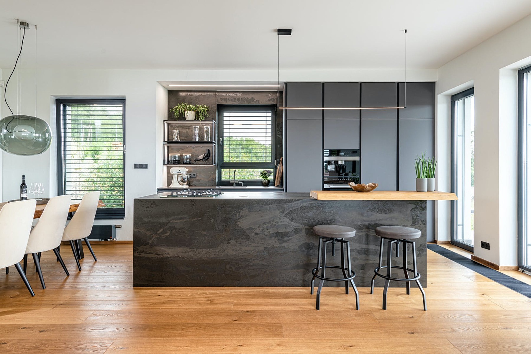 Additional image of Dekton Radium Black Sintered countertops