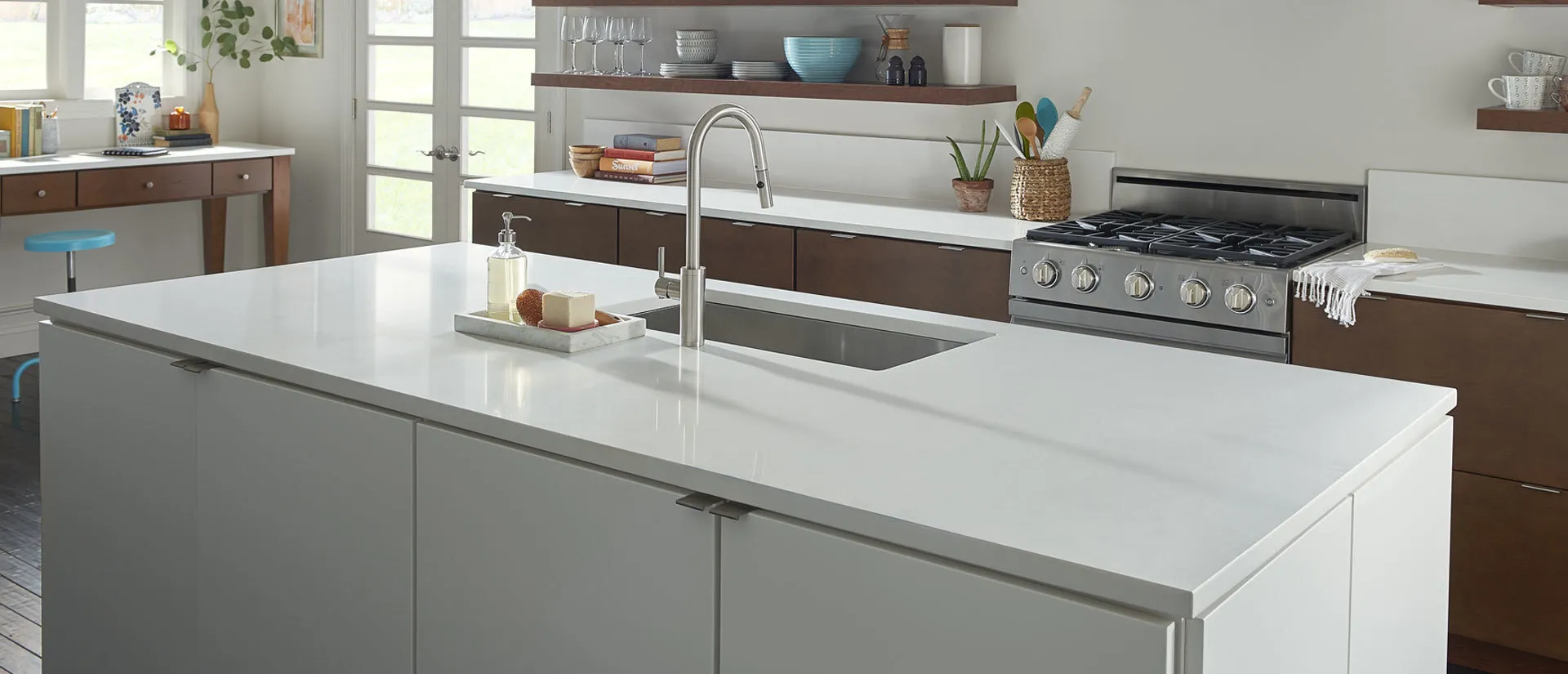 Image of installed Q Quartz Arctic White Quartz countertops