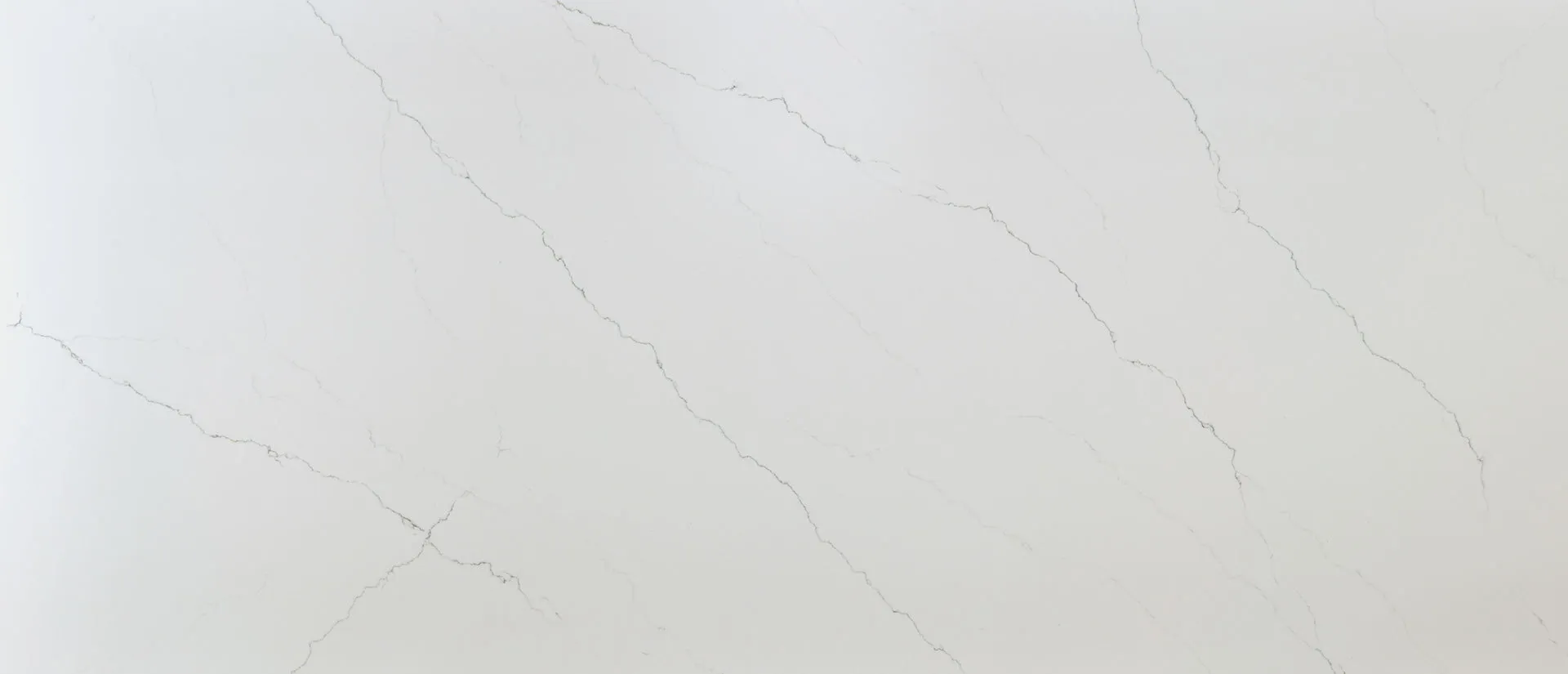 Image of Q Quartz Calacatta Miraggio Quartz countertop slab