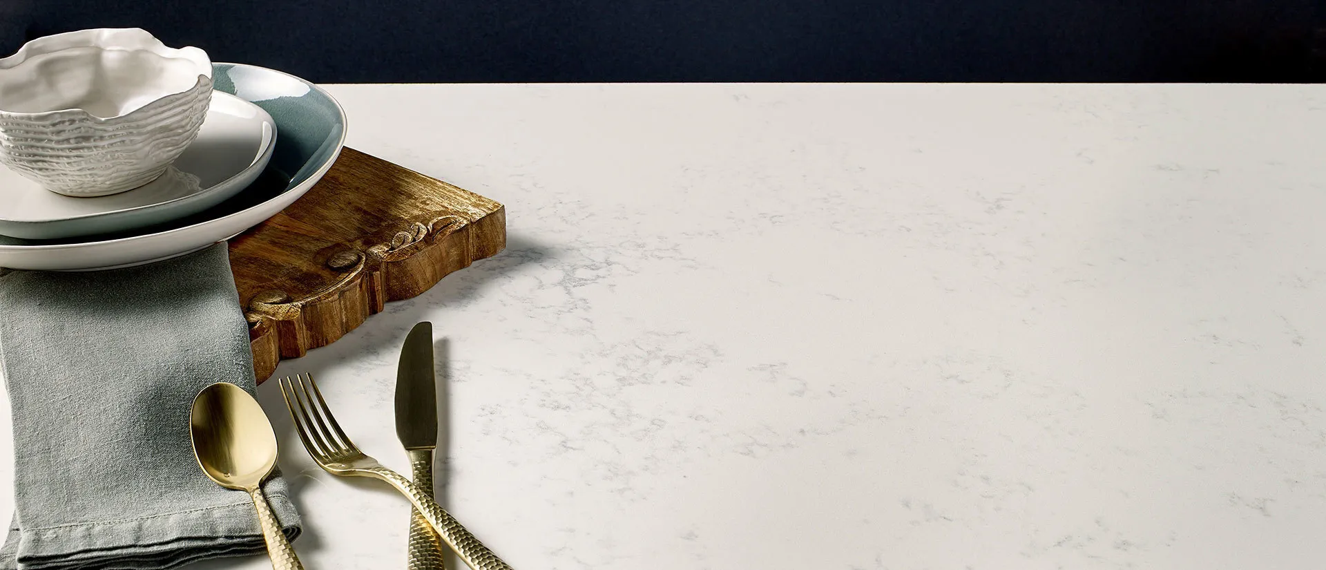 Image of installed Q Quartz Calacatta Vicenza Quartz countertops