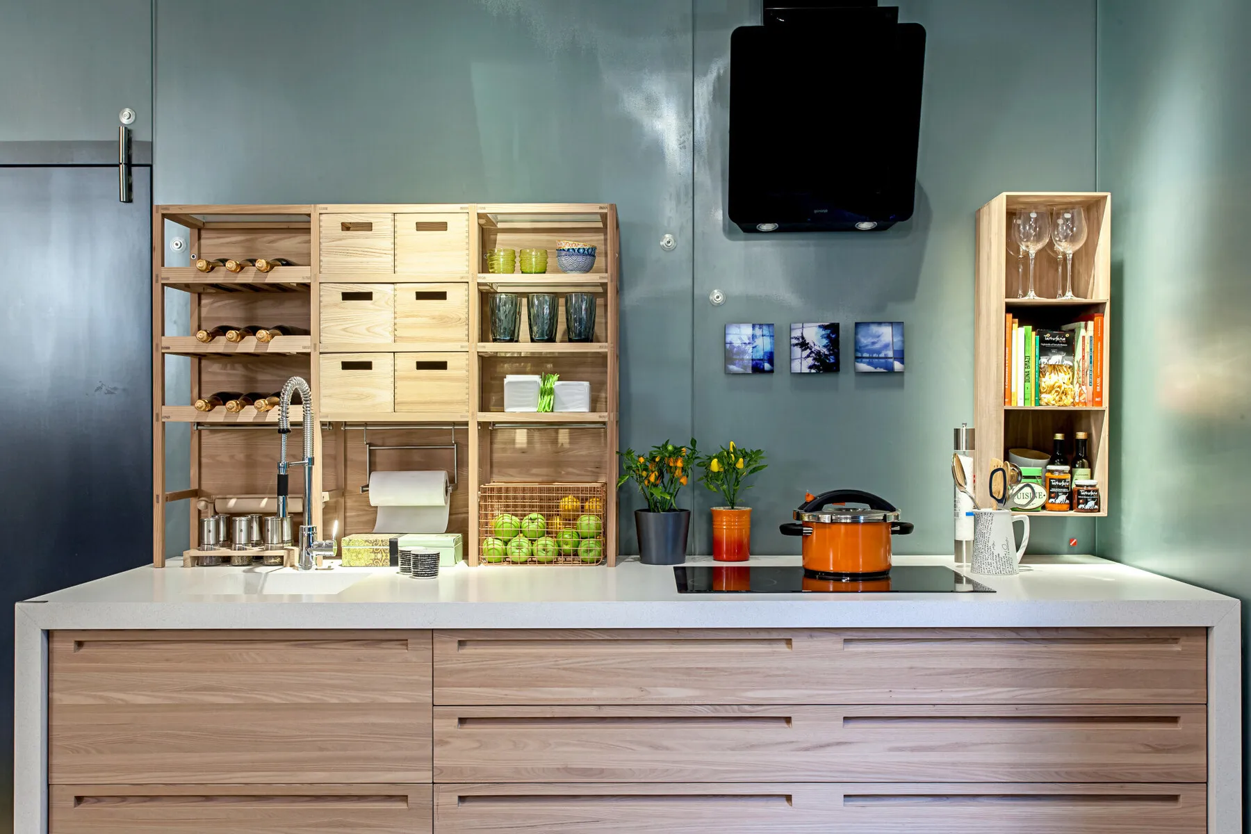 Image of installed Silestone Blanco Maple White Quartz countertops
