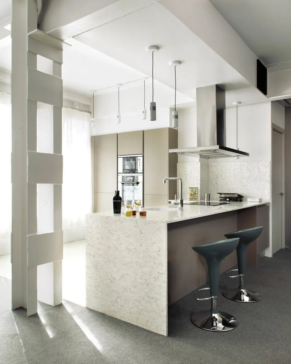 Image of installed Silestone Blanco Orion White Quartz countertops