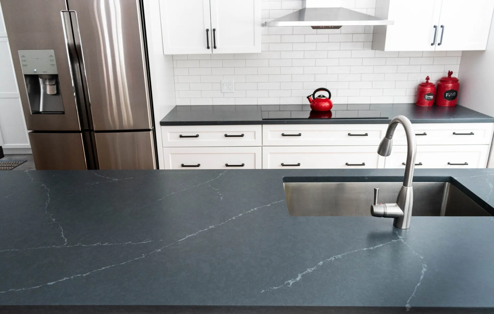 Image of installed Silestone Charcoal Soapstone Quartz countertops