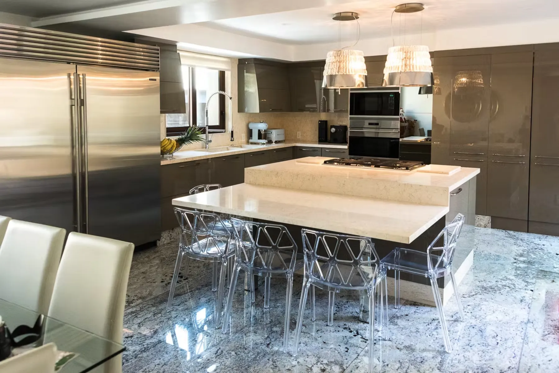 Image of installed Silestone Eternal Marfil Brown Quartz countertops