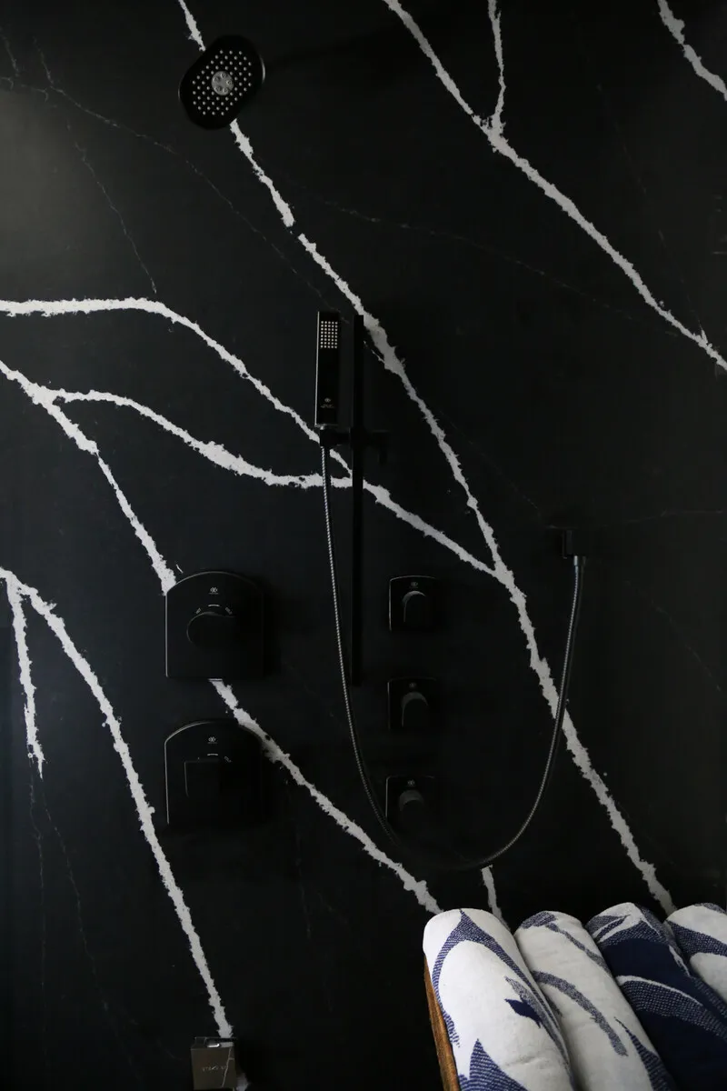 Image of installed Silestone Eternal Marquina Quartz countertops