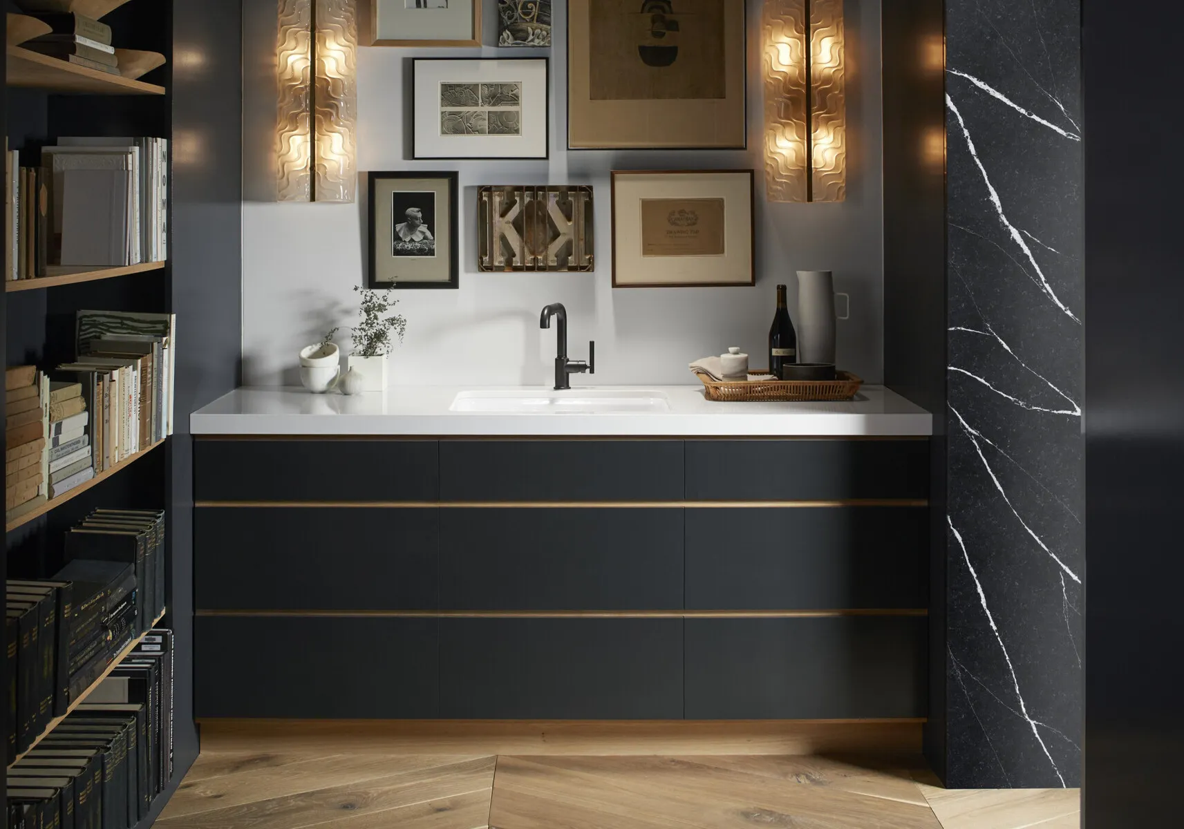 Image of installed Silestone Eternal Marquina Quartz countertops