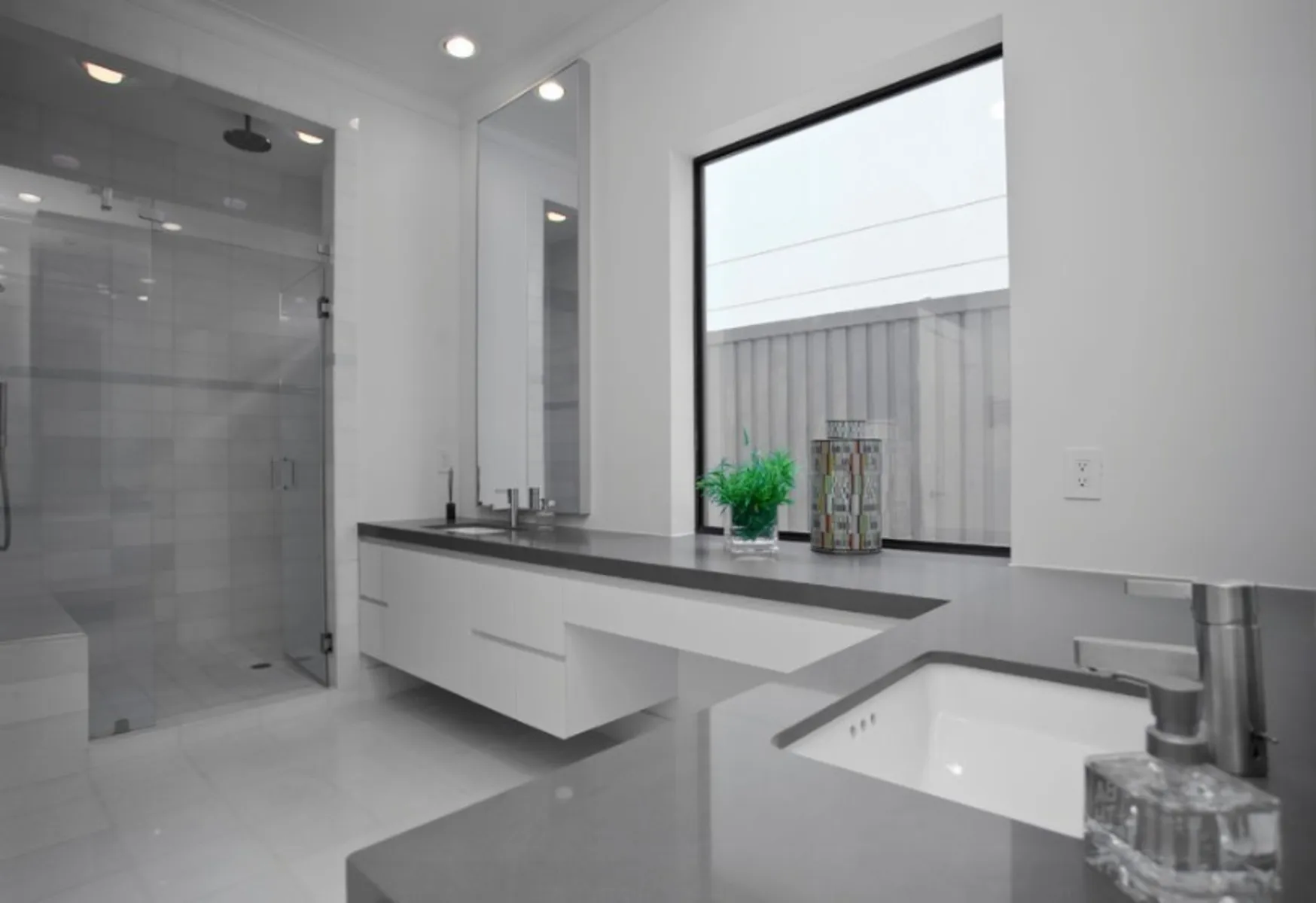 Image of installed Silestone Grey Expo Quartz countertops