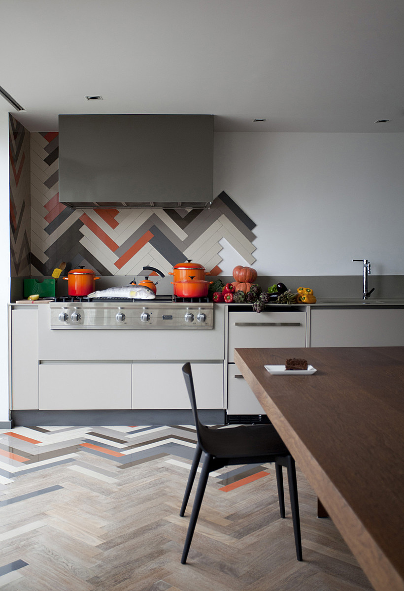 Image of installed Silestone Kensho Quartz countertops