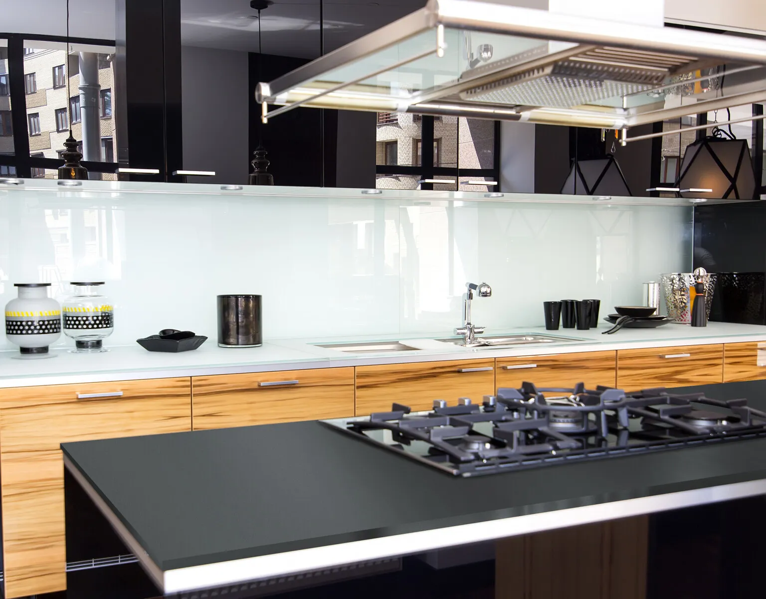 Image of installed Silestone Marengo Quartz countertops