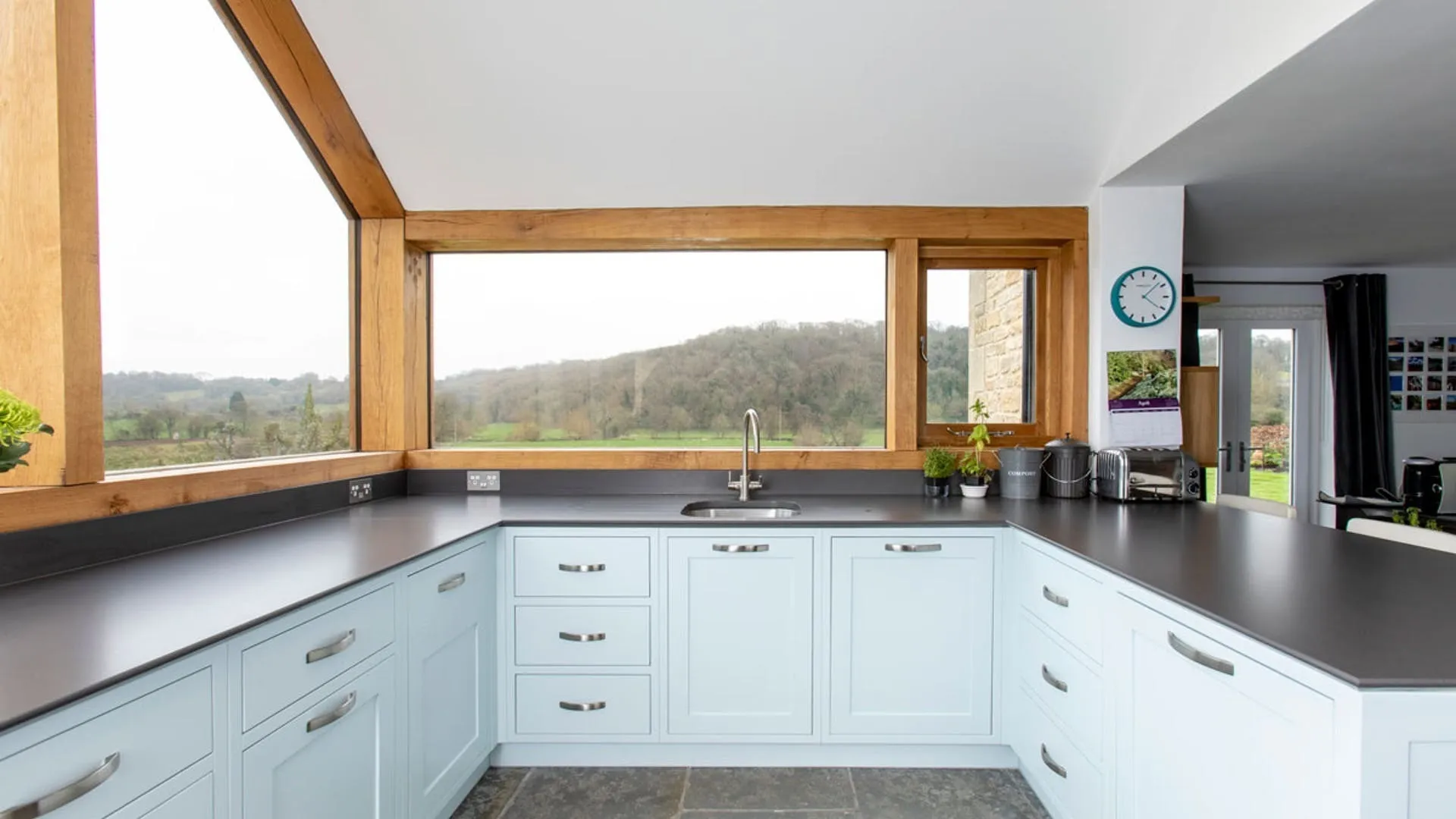 Image of installed Silestone Marengo Quartz countertops