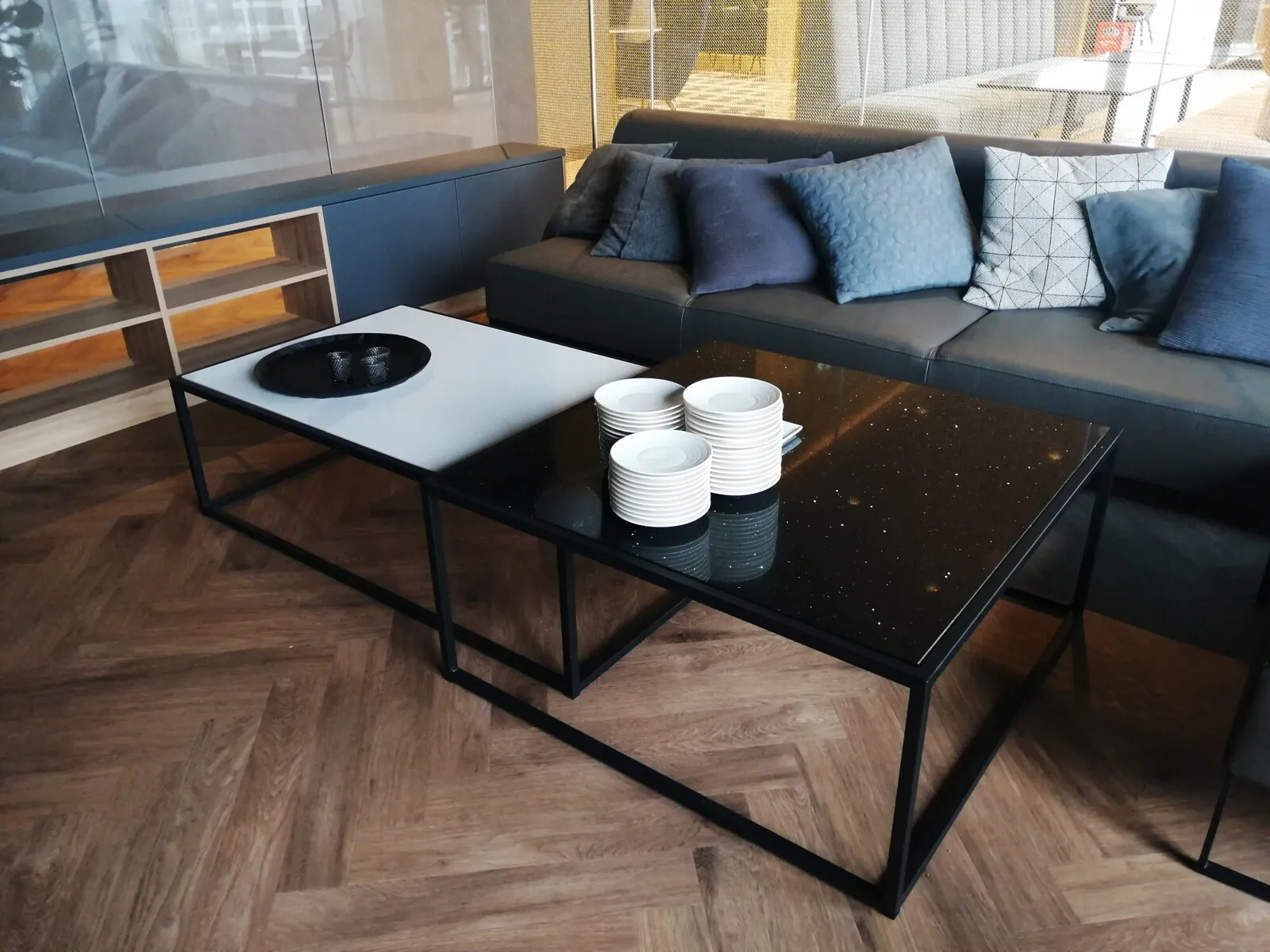 Image of installed Silestone Stellar Night Quartz countertops