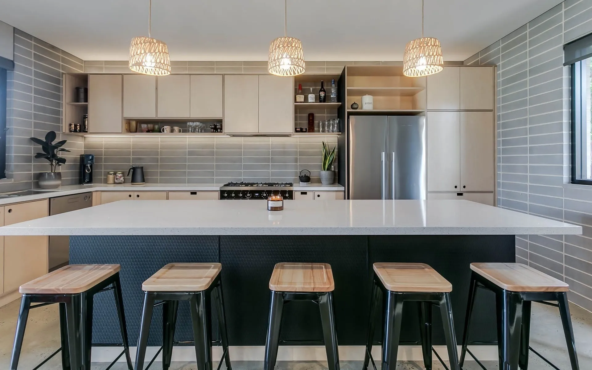 Additional image of Silestone Stellar Snow White Quartz countertops