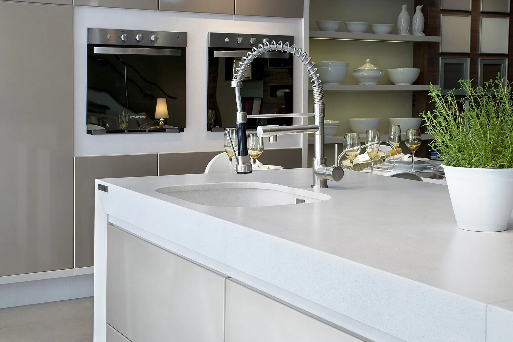 Image of installed Silestone White Storm Quartz countertops