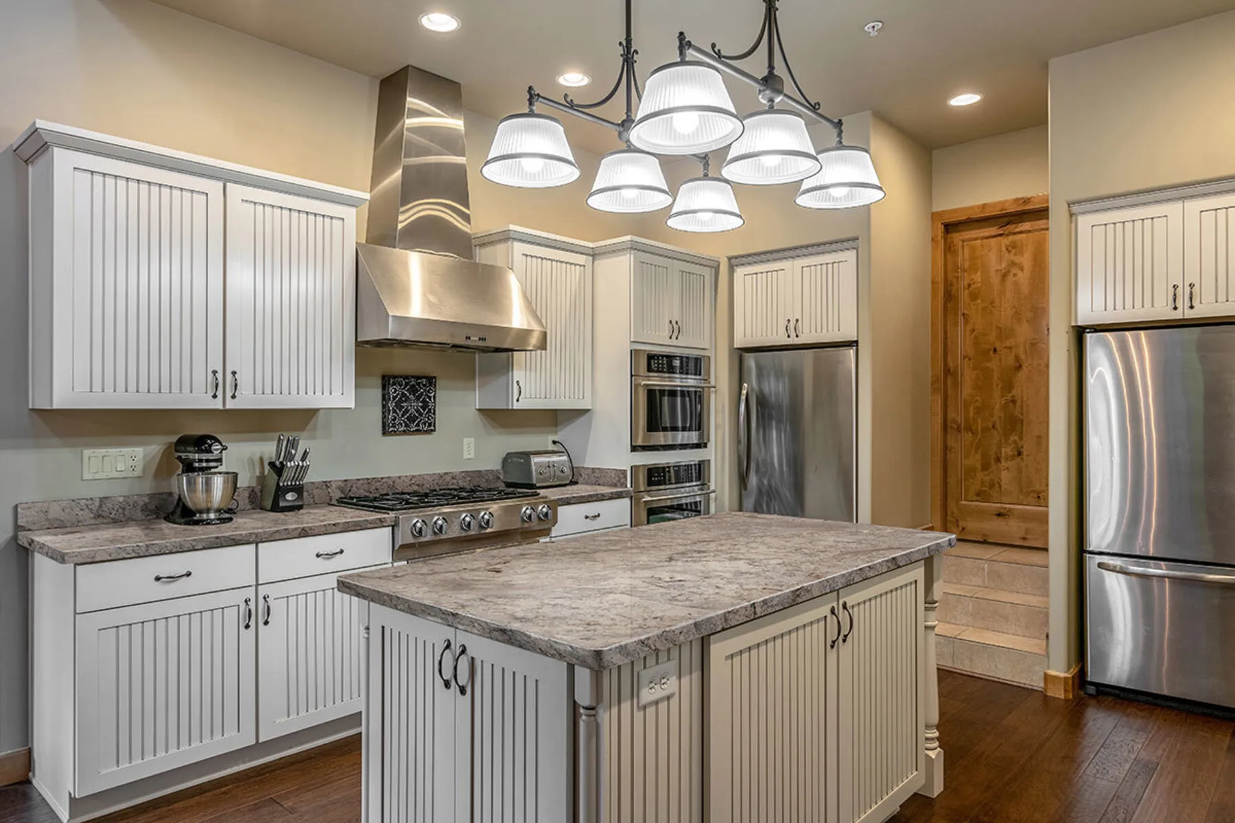 Image of installed White Spring Grey Granite countertops