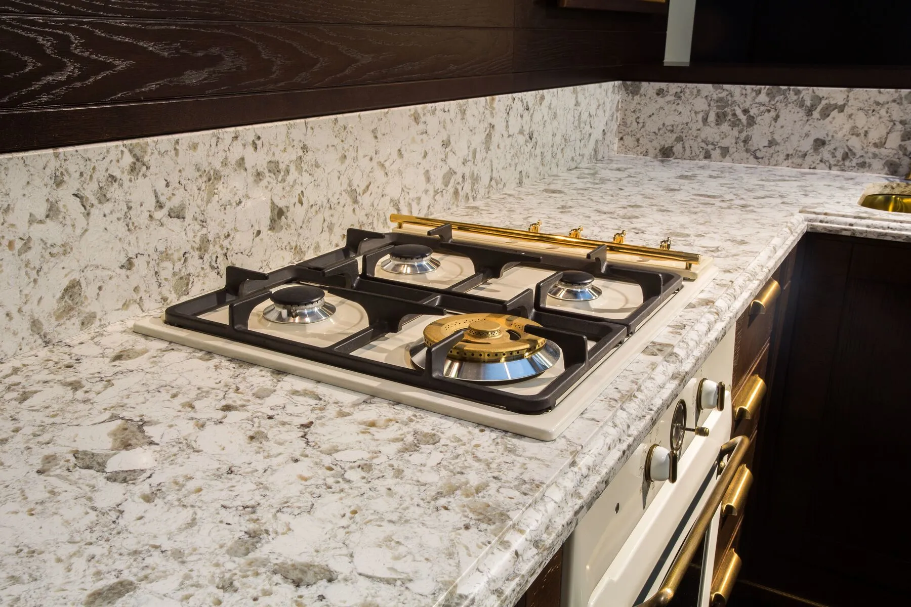 Image of installed Vicostone Alaska White Grey Quartz countertops