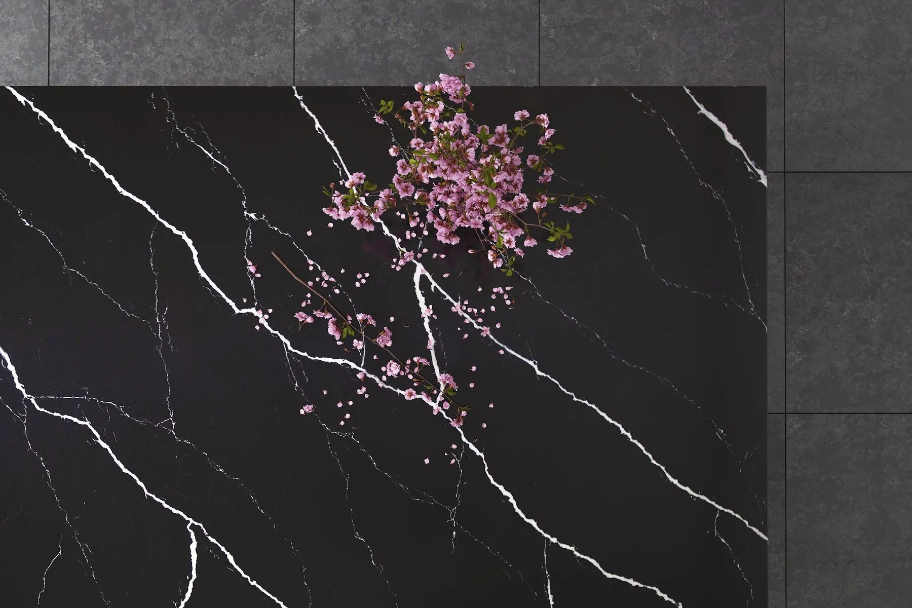 Image of installed Vicostone Nero Marquina Quartz countertops