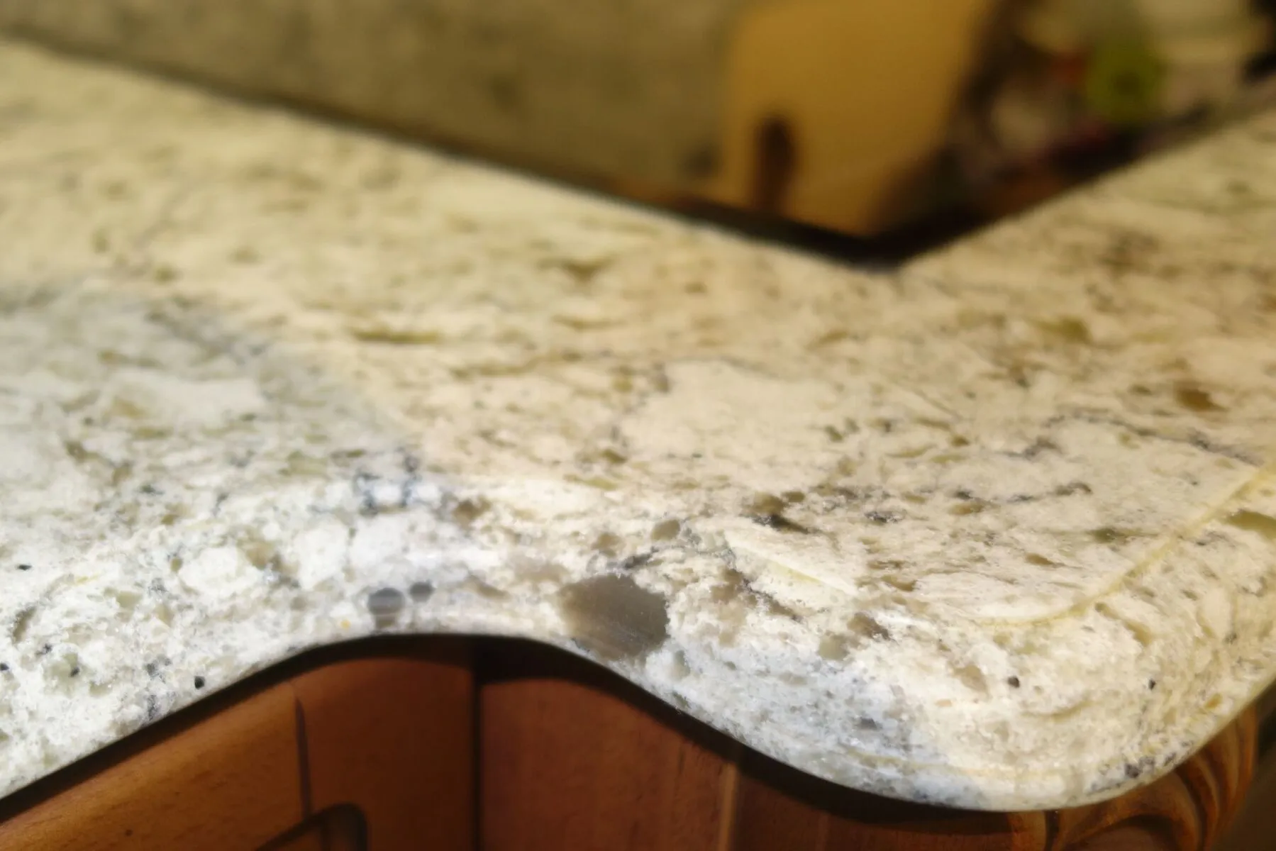 Image of installed Vicostone Safari Grey Quartz countertops