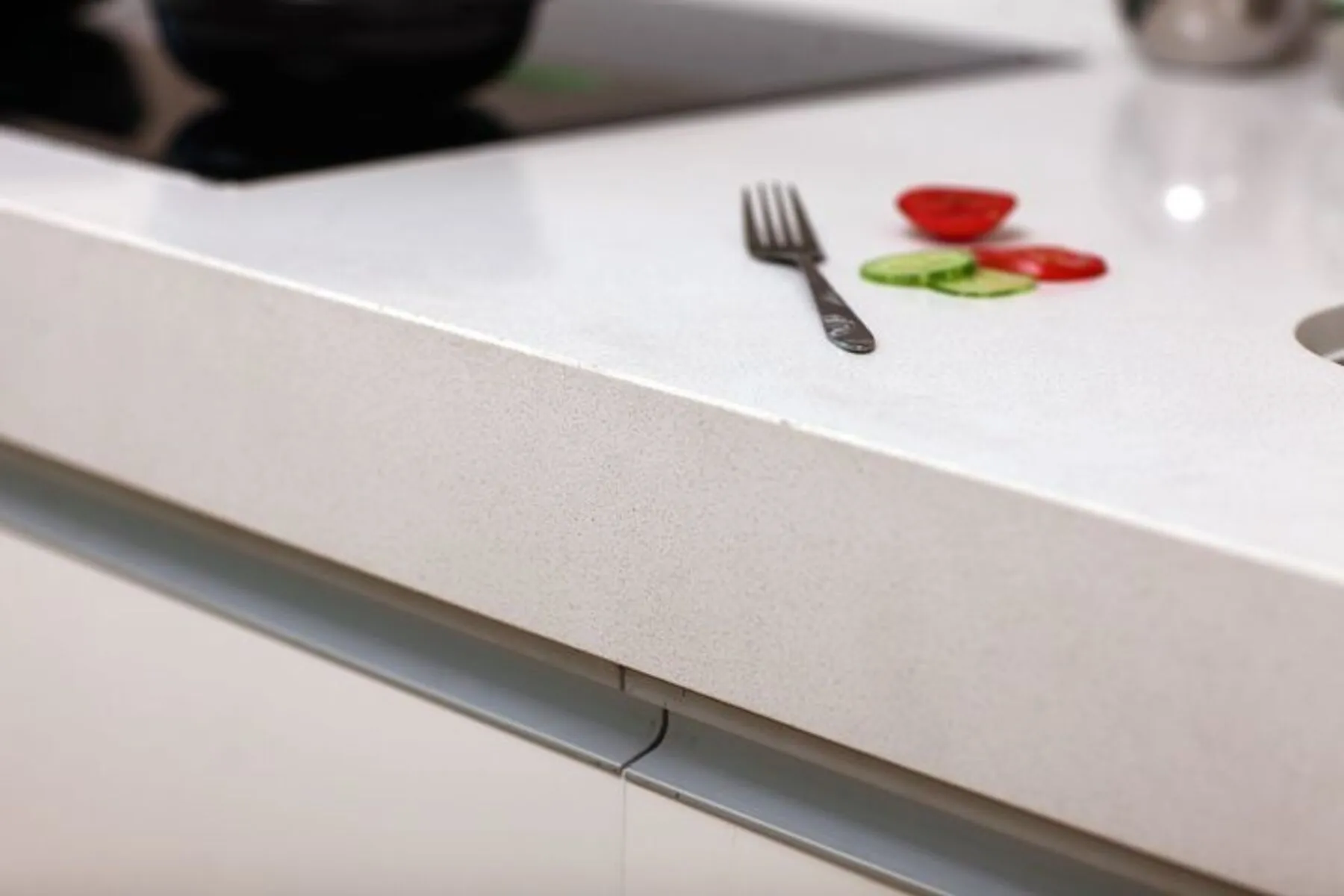 Image of installed Vicostone Milky White Quartz countertops