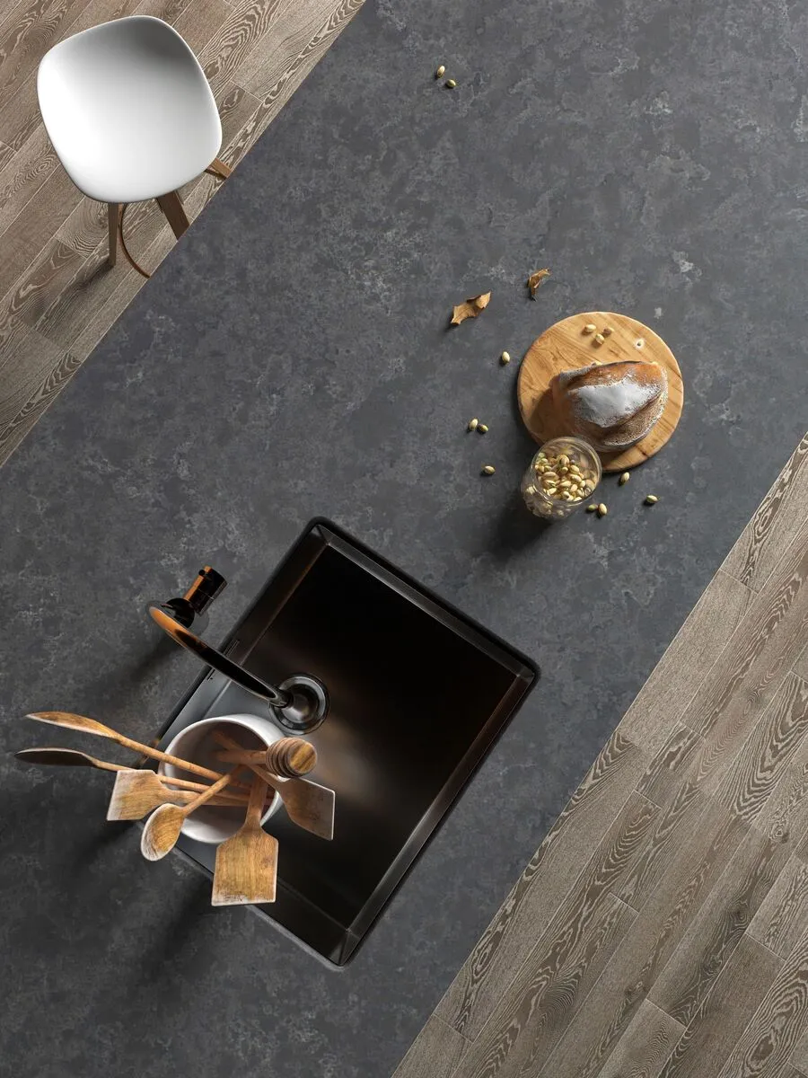 Image of installed Vicostone Tartufo Quartz countertops