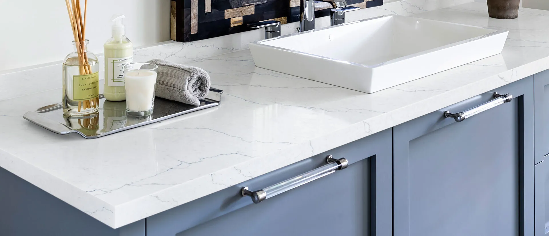 Image of installed Q Quartz Calacatta Miraggio Cielo White Quartz countertops