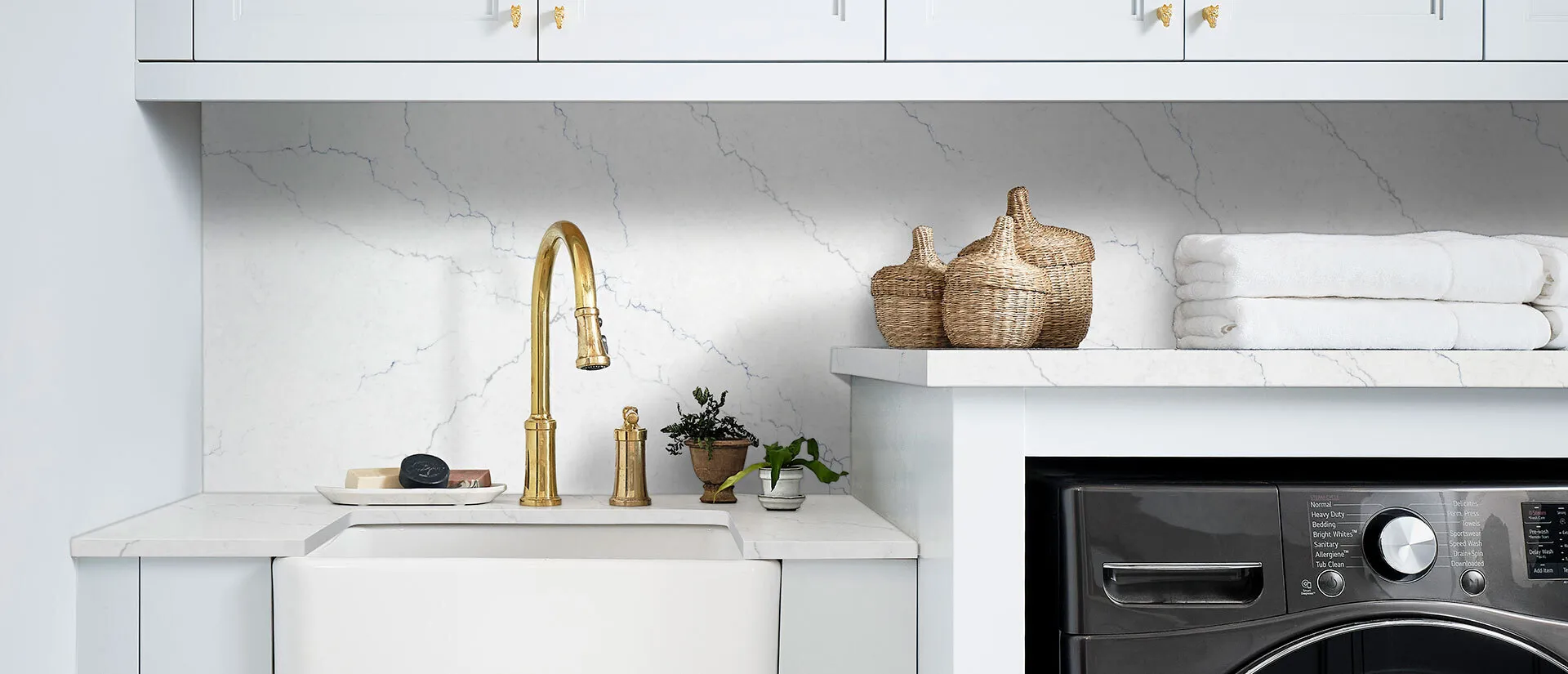 Image of installed Q Quartz Calacatta Miraggio Cielo White Quartz countertops