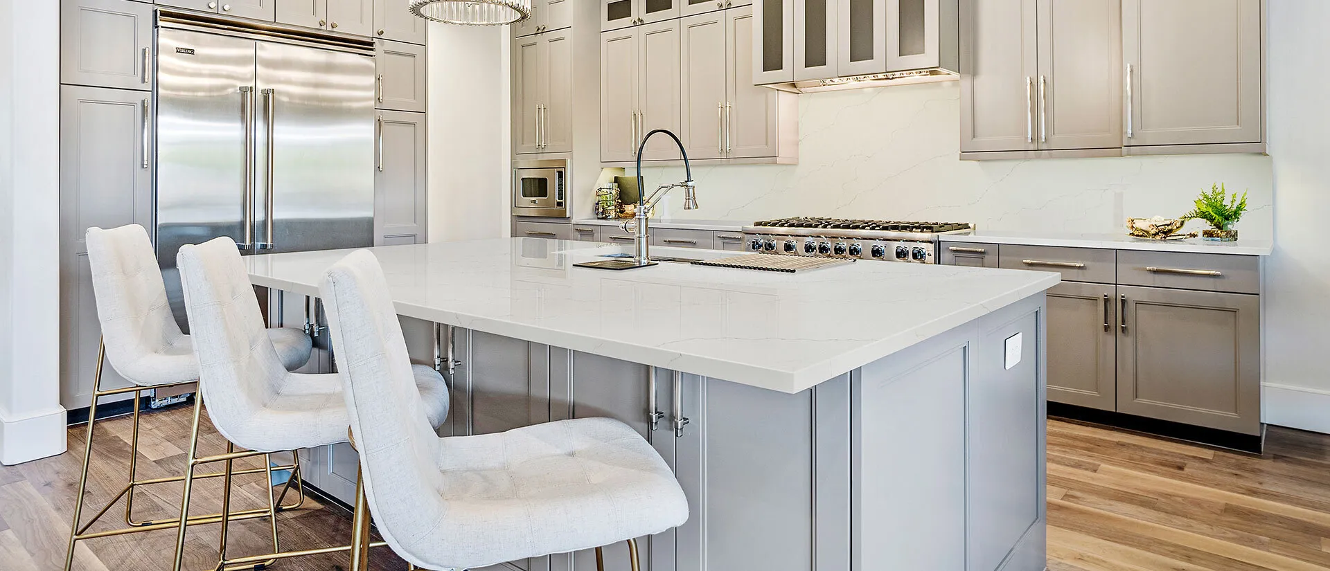 Image of installed Q Quartz Calacatta Duolina White Quartz countertops