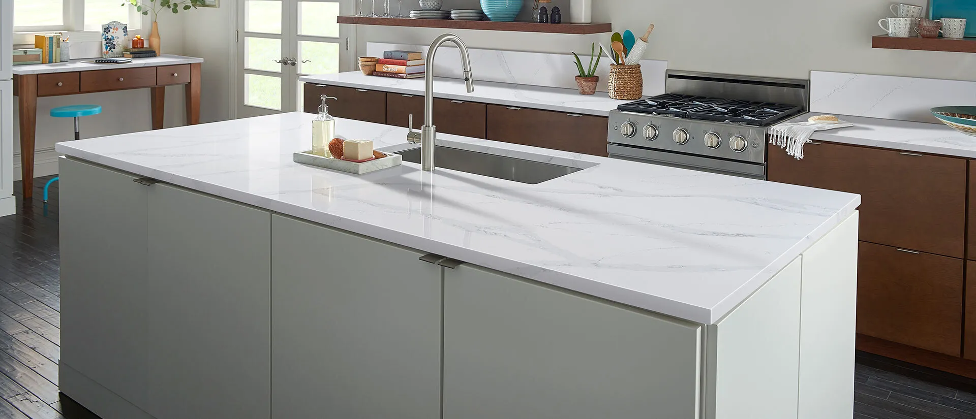Image of installed Q Quartz Calacatta Azai Quartz countertops