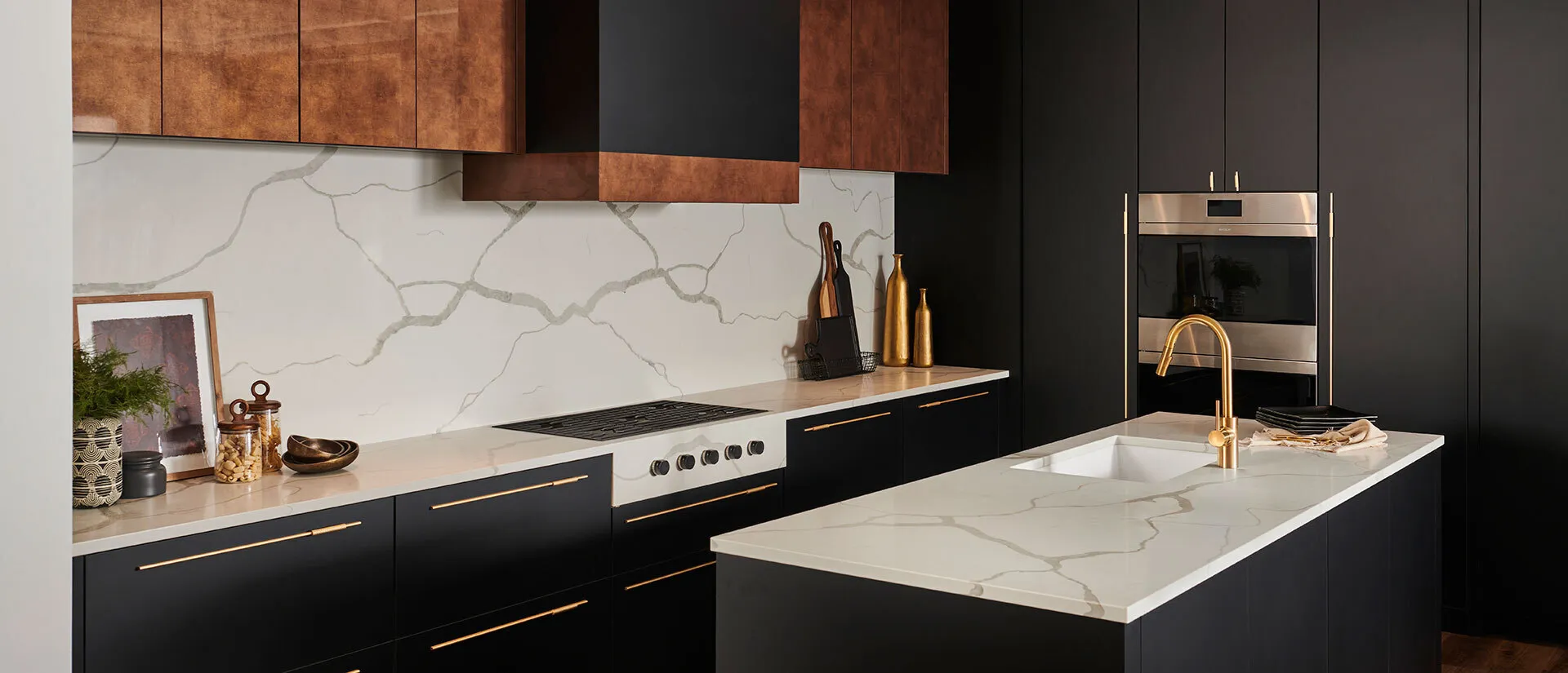 Image of installed Q Quartz Calacatta Classique Quartz countertops