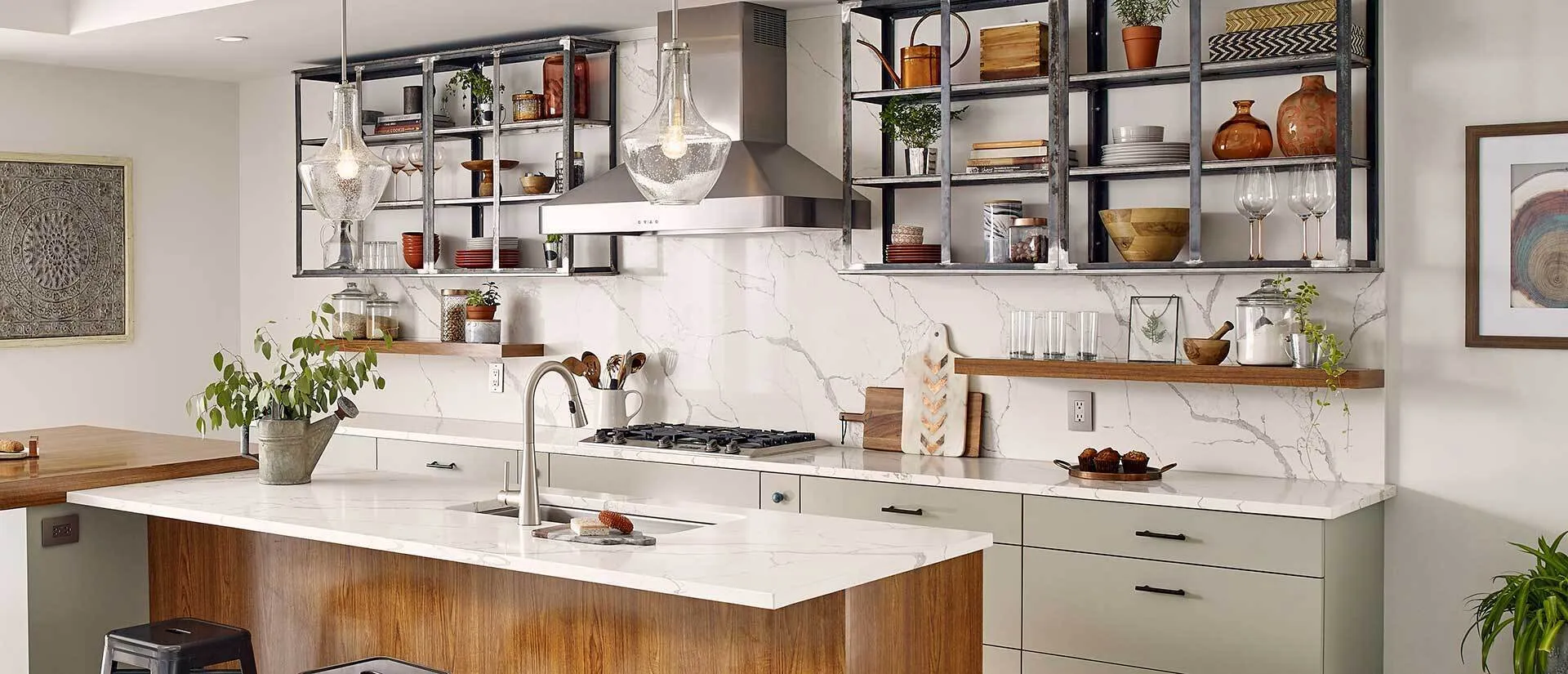Image of installed Q Quartz Calacatta Laza Quartz countertops