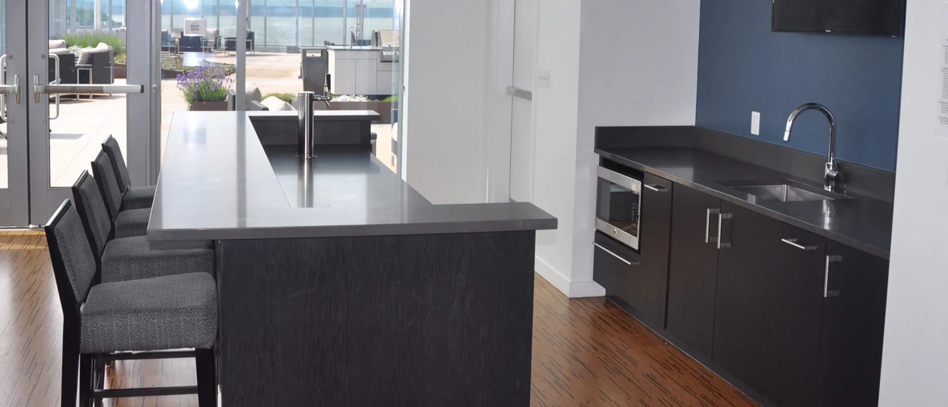 Image of installed Q Quartz Shadow Gray Quartz countertops