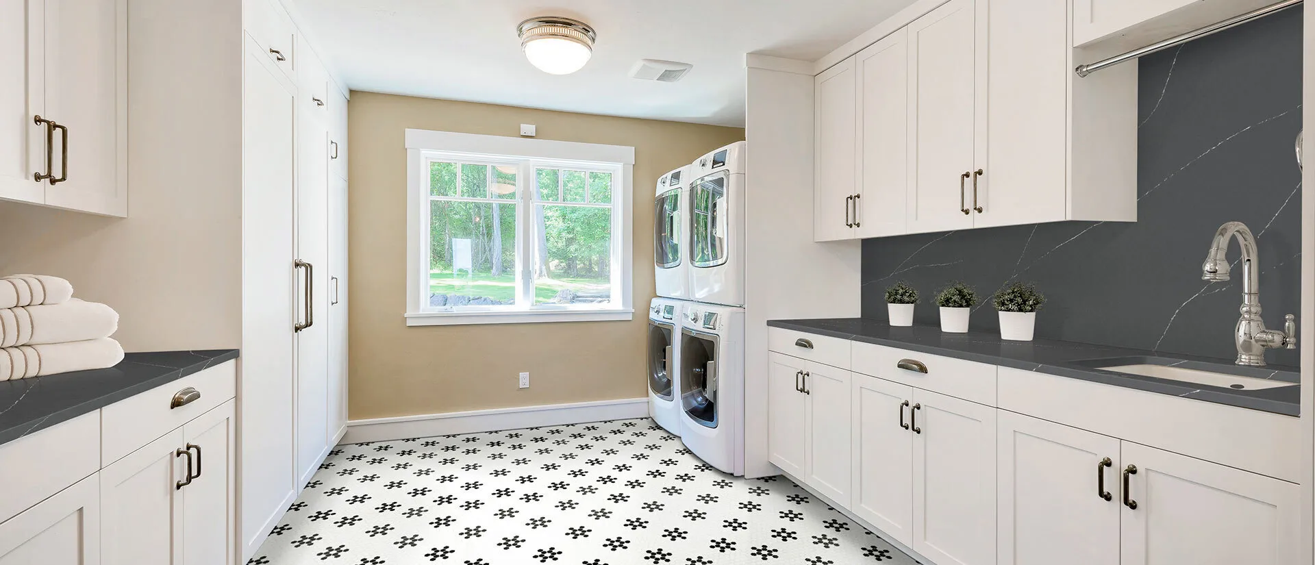Image of installed Q Quartz Soapstone Metropolis Grey Quartz countertops