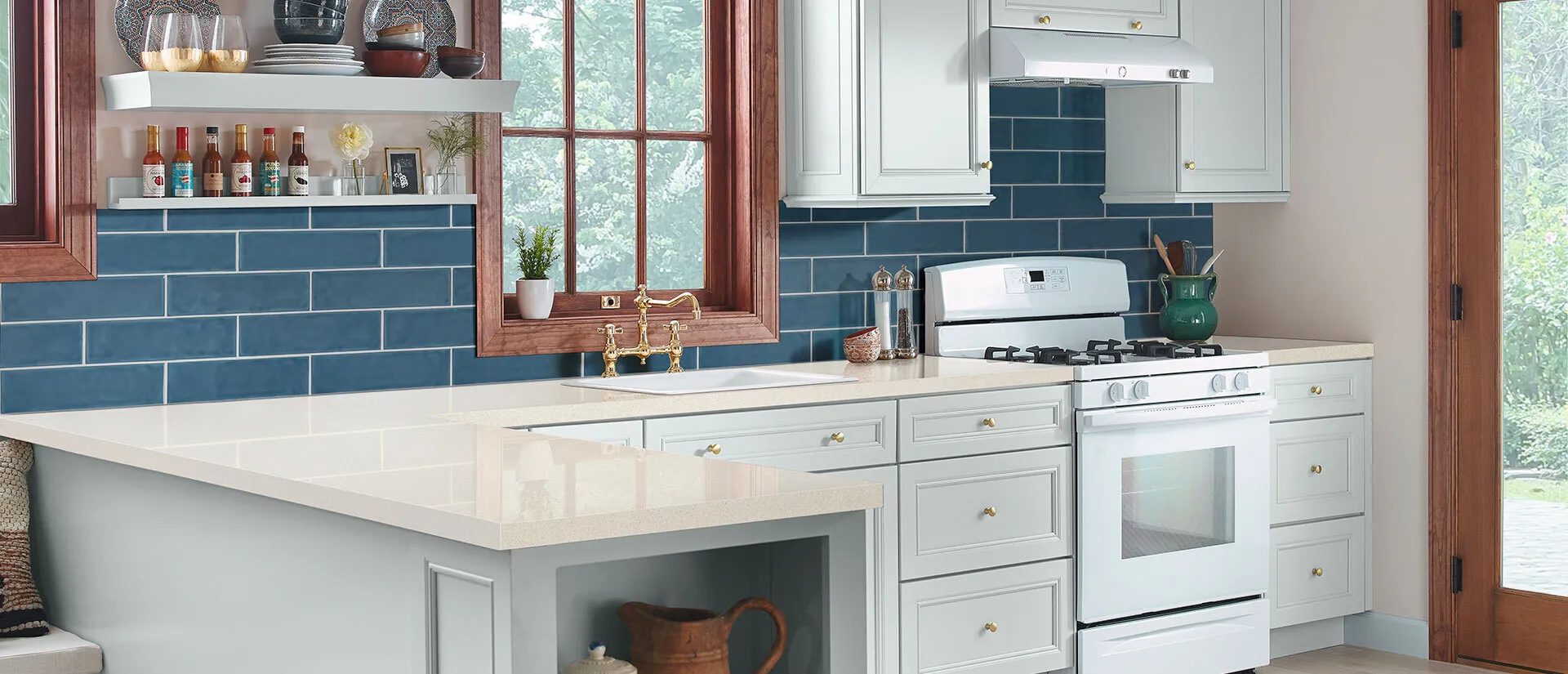 Image of installed Q Quartz Aruca White White Quartz countertops