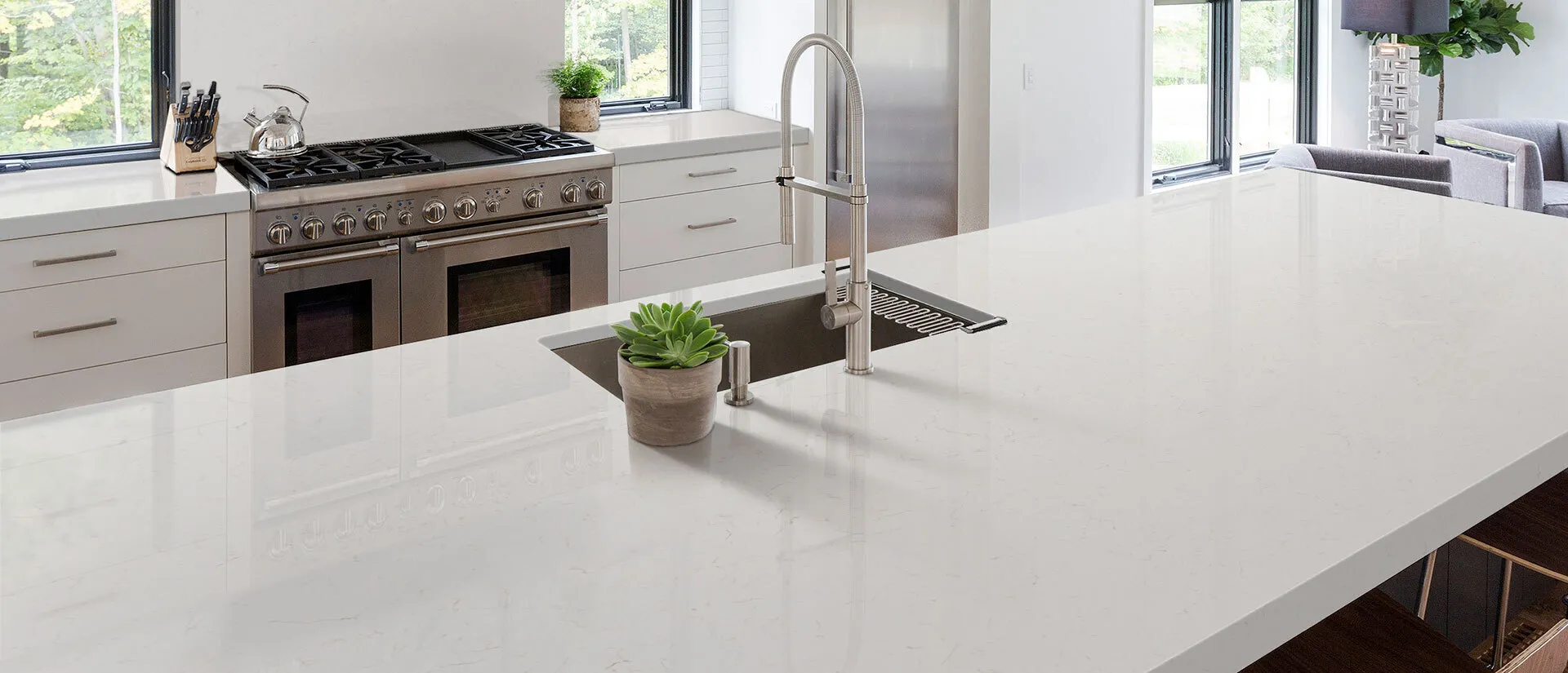Image of installed Q Quartz Carrara Miksa White Quartz countertops