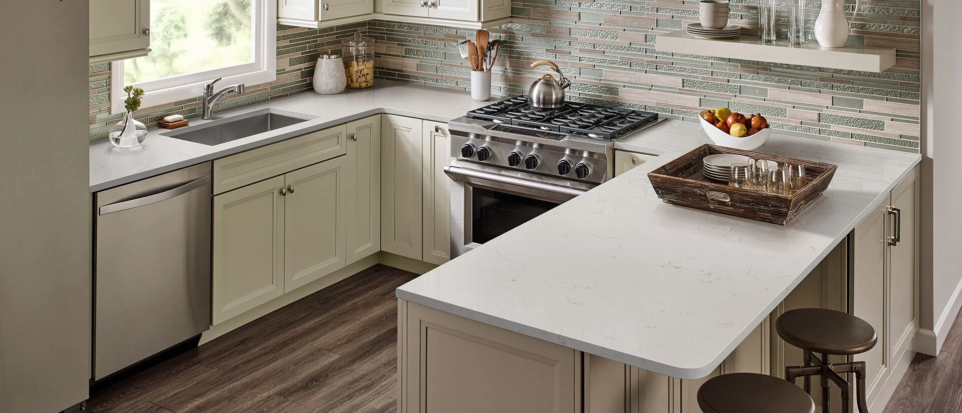 Image of installed Q Quartz Carrara Trigato White Quartz countertops