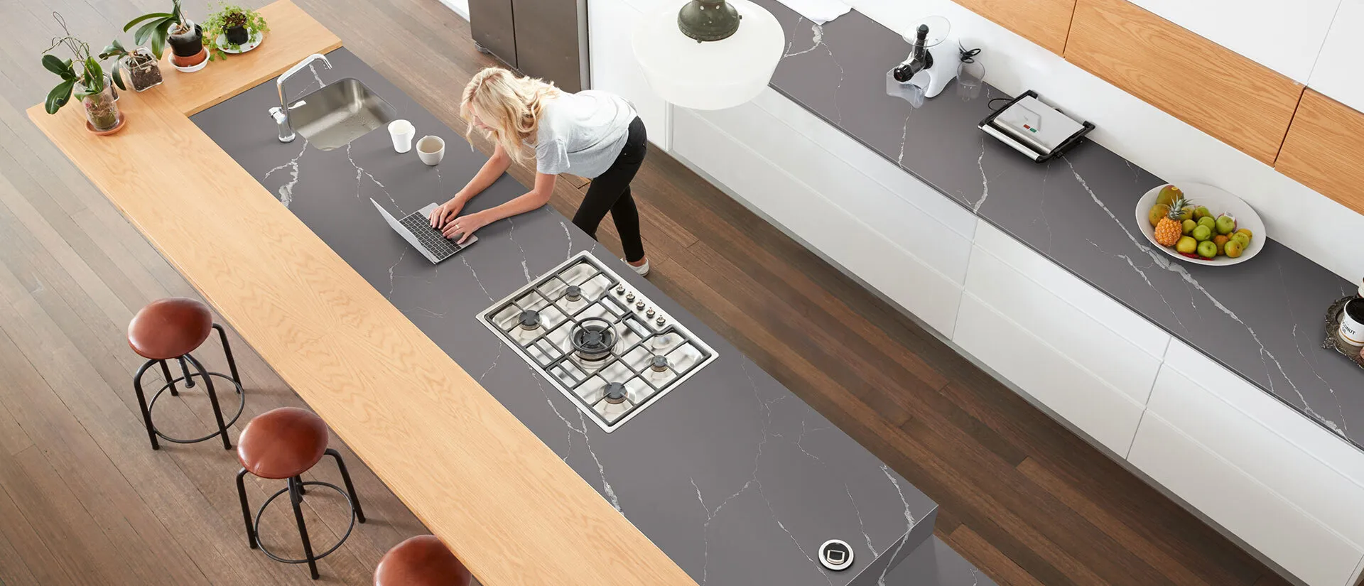 Image of installed Q Quartz Calacatta Laza Grigio Grey Quartz countertops