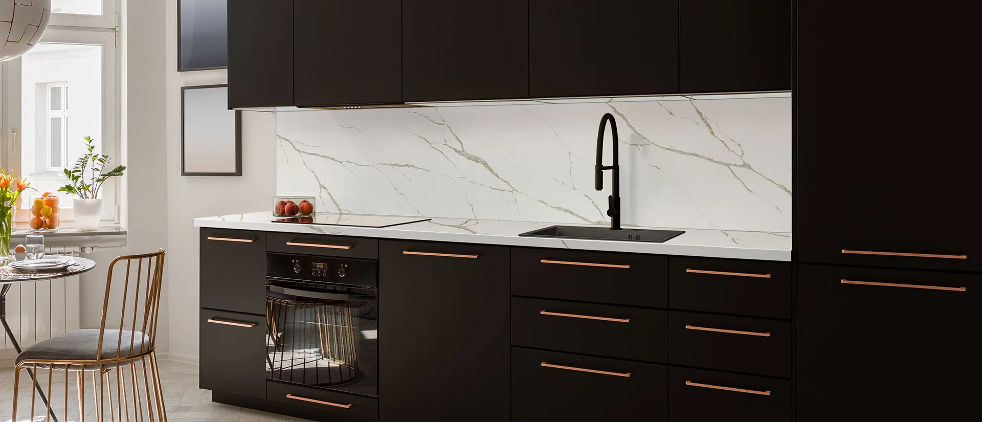 Image of installed Q Quartz Calacatta Laza Oro White Quartz countertops