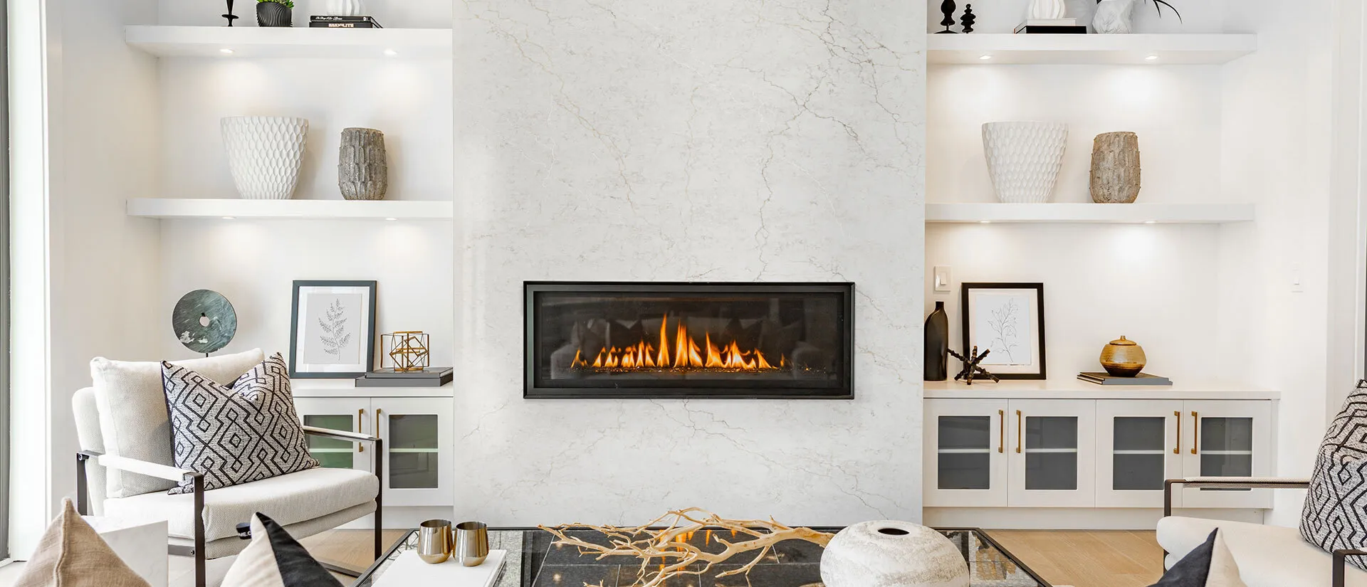 Image of installed Q Quartz Calacatta Miraggio Cove White Quartz countertops