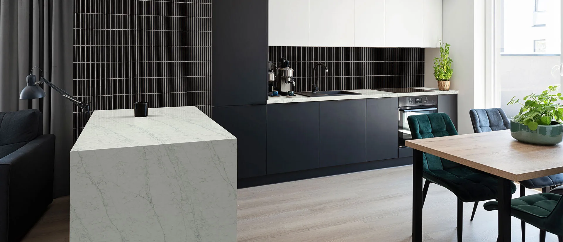 Image of installed Q Quartz Azurmatt White Quartz countertops
